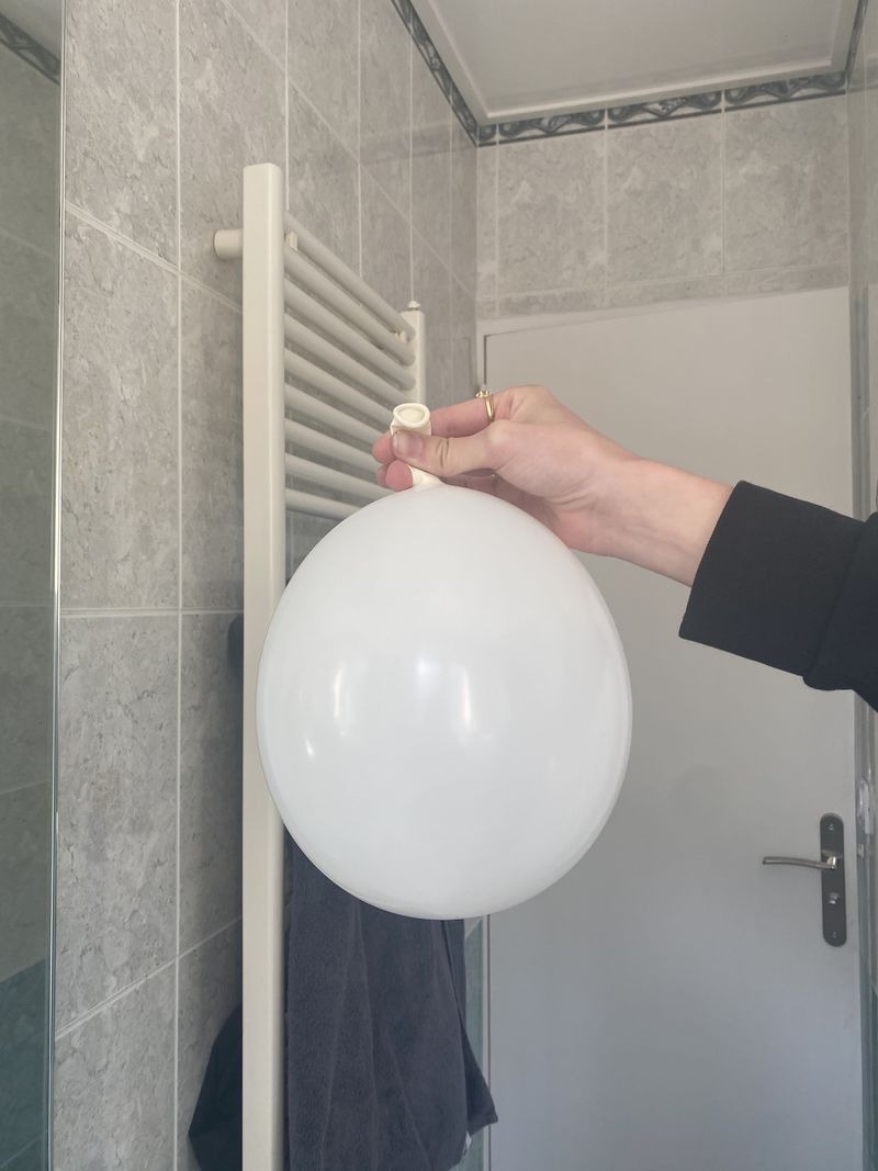 La douche du ballon ballon gonfle .jpg