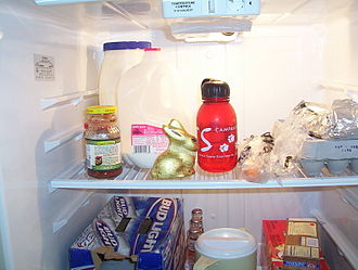 Item-R frig rateur 330px-Inside fridge.JPG