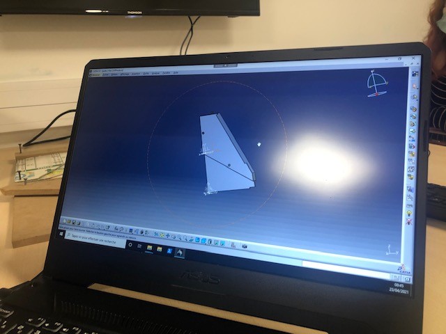 Kinetic door by dream team jVQcvqejcq.jpg