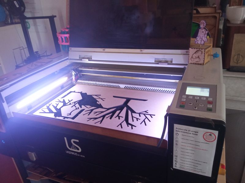 Fichier:Cube LED 4x4x4 IMG 20250613 131043.jpg