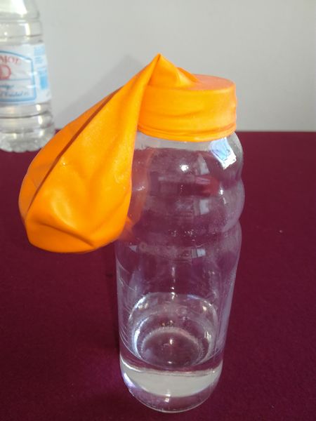 Fichier:Gonfler un ballon sans souffler IMG 20200401 152155.jpg