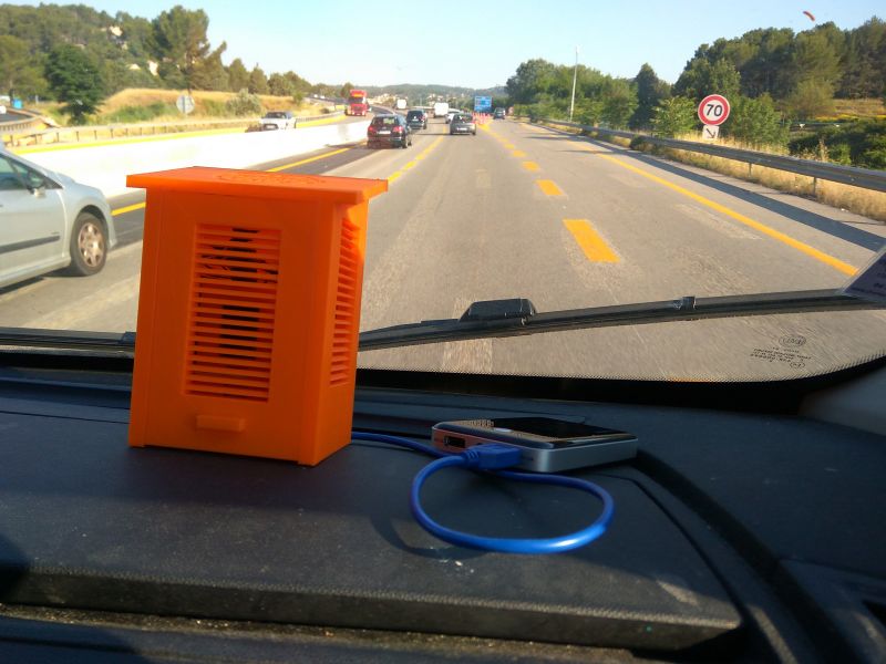 Fichier:DataLab - initiation à la fabrication d'objets et stations météo connectées IMG 20180620 083552.jpg