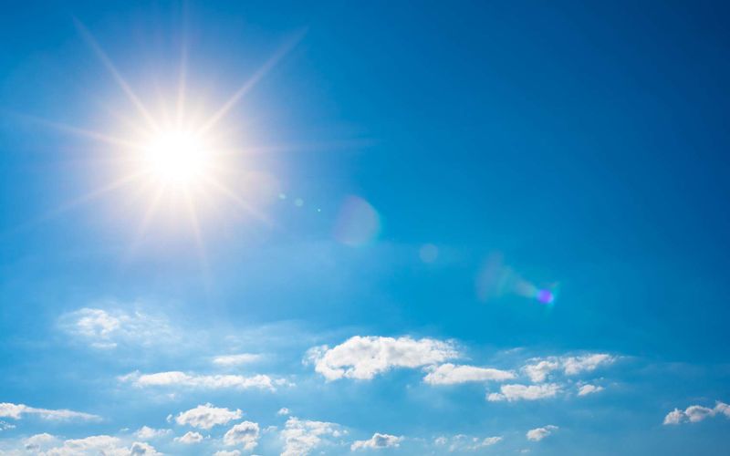 Fichier:Group-Capturons la lumi re 62b0677a23 129709 soleil-brille.jpg