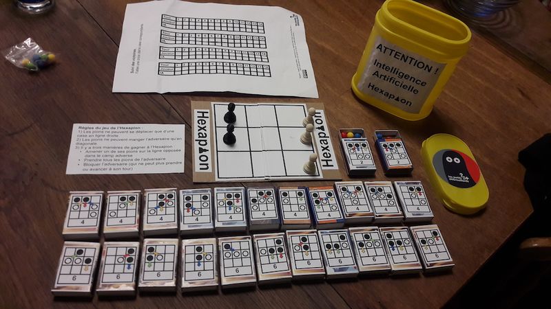 Fichier:Intelligence artificielle DIY imbatable l hexapion 20200126 204805.jpg