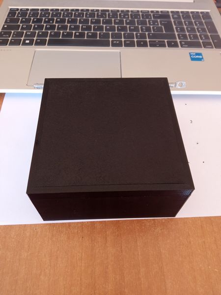 Fichier:Cube LED 4x4x4 IMG 20250620 132319.jpg