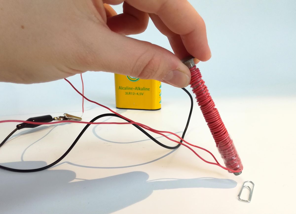 Electroaimant — Wikidebrouillard