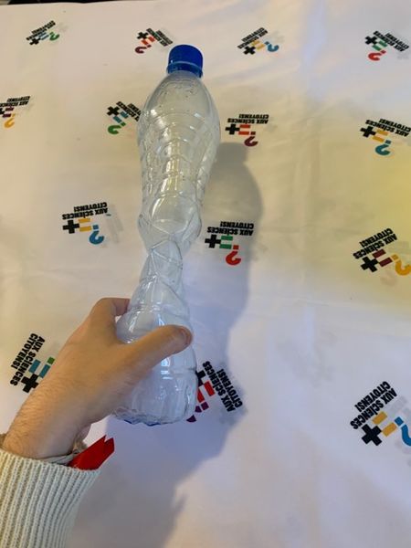 Fichier:Rétractation de l'air 52303888 245045213051427 2591801772867584000 n.jpg