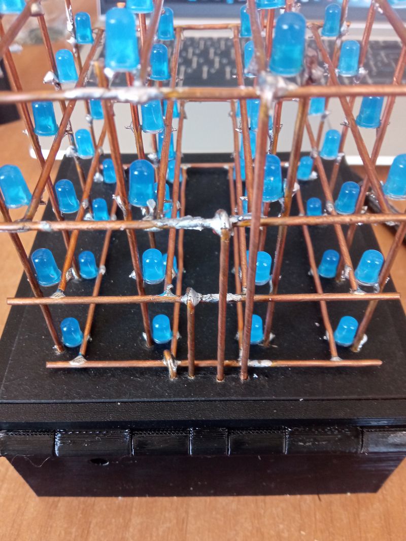 Cube LED 4x4x4 IMG 20250701 101430.jpg